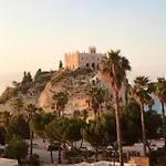 La Perla Del Tirreno Bed & Breakfast