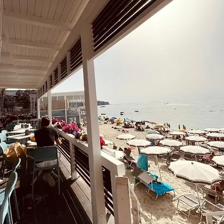 Bed and breakfast La Perla Del Tirreno