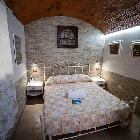 Bed and breakfast La Perla Del Tirreno 4*