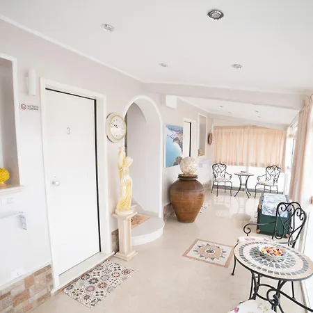 La Perla Del Tirreno Bed and breakfast Tropea