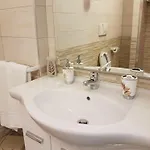 B&B La Perla Del Tirreno 4*