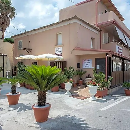 La Perla Del Tirreno 4*