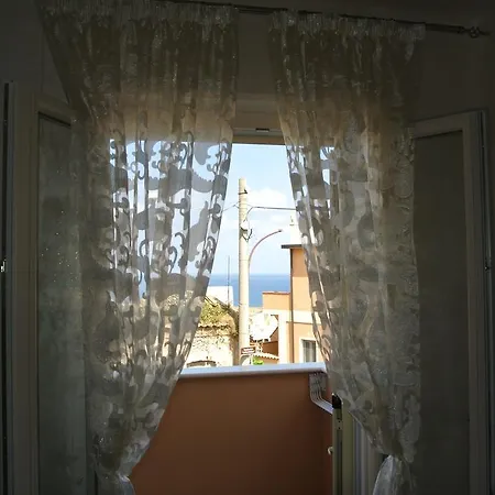 La Perla Del Tirreno تروبيا
