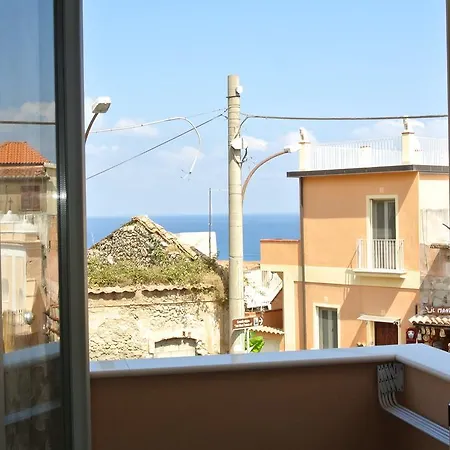 La Perla Del Tirreno 4*