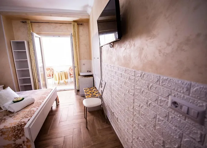 La Perla Del Tirreno فندق مبيت وإفطار تروبيا