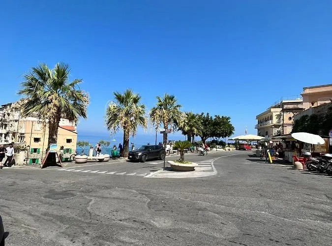 La Perla Del Tirreno 4* تروبيا