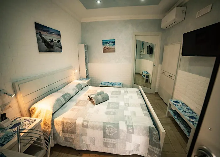 La Perla Del Tirreno فندق مبيت وإفطار 4*