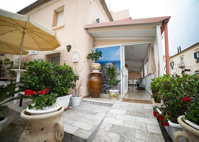 فندق مبيت وإفطار La Perla Del Tirreno تروبيا