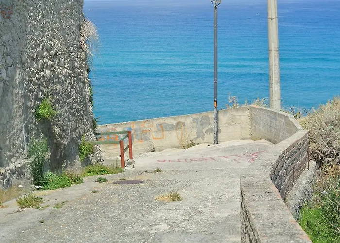 فندق مبيت وإفطار La Perla Del Tirreno تروبيا