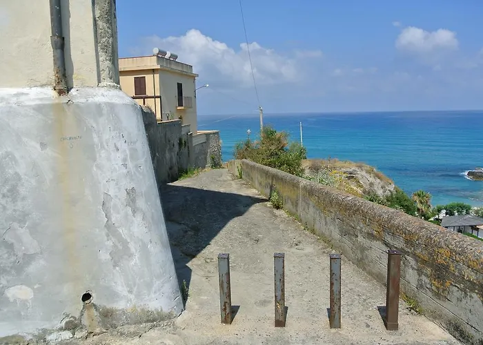 فندق مبيت وإفطار La Perla Del Tirreno