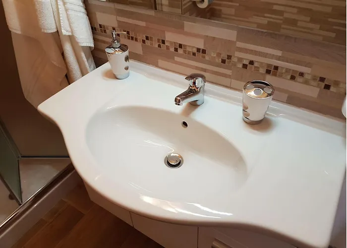 La Perla Del Tirreno فندق مبيت وإفطار تروبيا